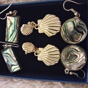 Elegant Goldtone and Abalone Shell Earrings Set